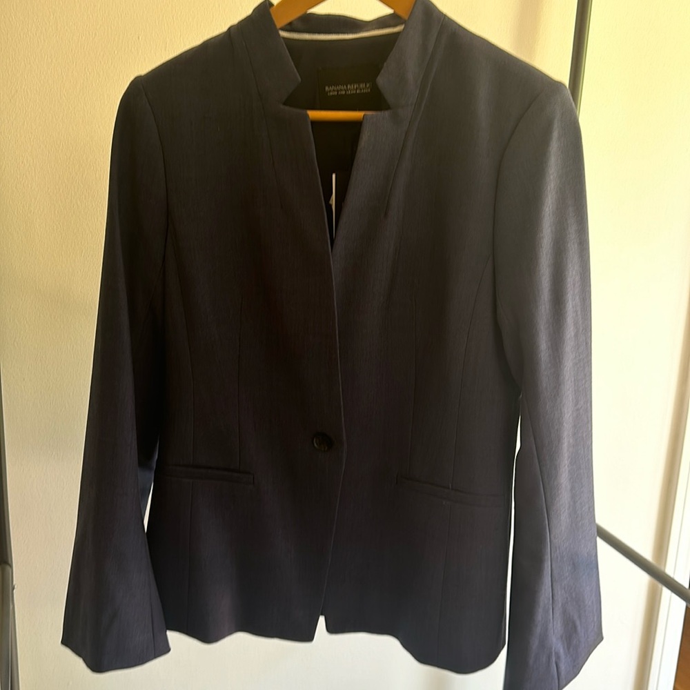 Banana Republic Navy Wool Blend Long & Lean Blazer NWT Size 6